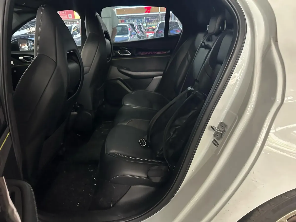 2023 LYNK&CO 03 2.0T 254HP L4 7DCT,autocango,china used car exporter,china ev exporter,chinese used car exporter,chinese used ev exporter