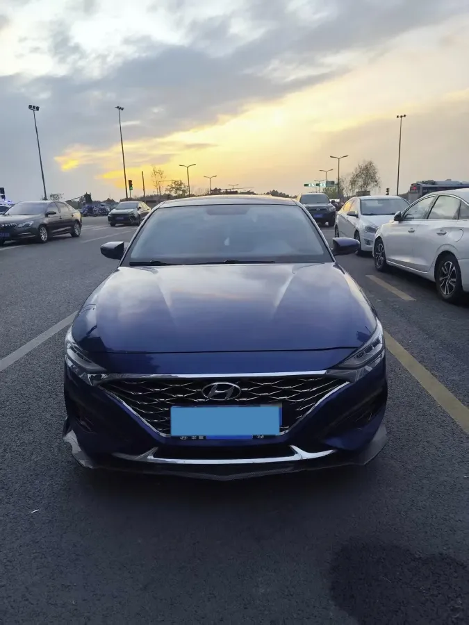 2019 Hyundai La Festa 1.6T 204HP L4 7DCT,autocango,china used car exporter,china ev exporter,chinese used car exporter,chinese used ev exporter