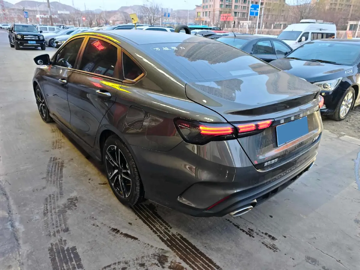 2024 Geely Binray 1.5T 181HP L4 7DCT,autocango,china used car exporter,china ev exporter,chinese used car exporter,chinese used ev exporter