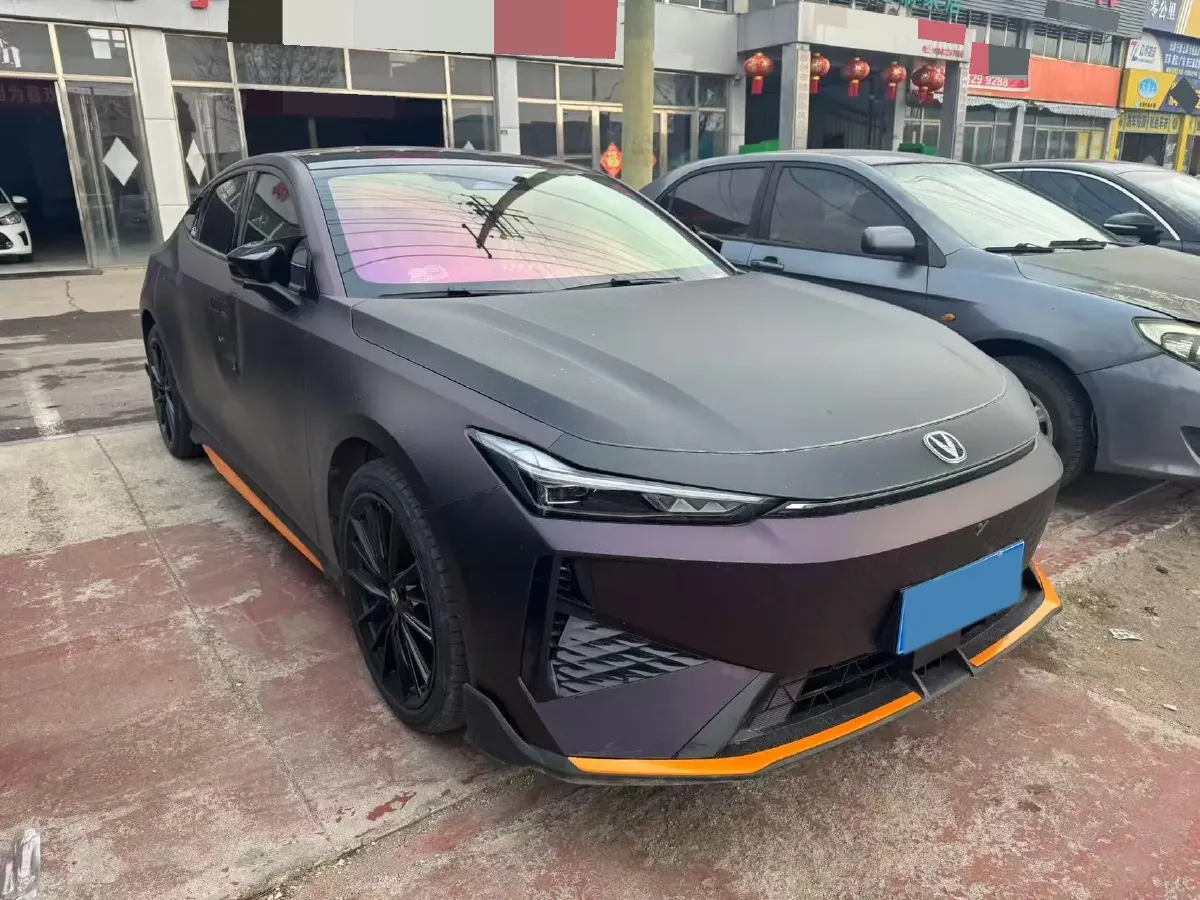 2023 ChangAn UNI-V 1.5T 188HP L4 7DCT,autocango,china used car exporter,china ev exporter,chinese used car exporter,chinese used ev exporter
