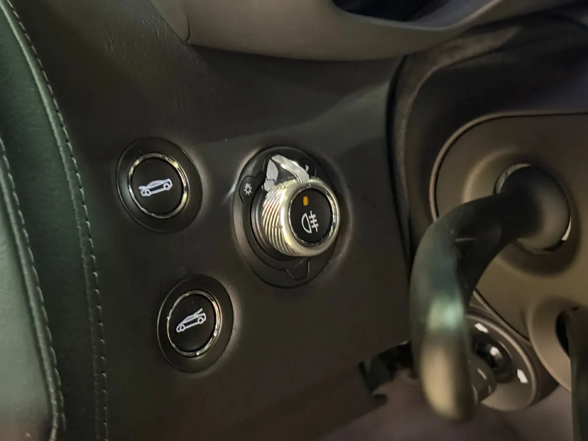 2023 McLaren GT 4.0T 620HP V8 7DCT,autocango,china used car exporter,china ev exporter,chinese used car exporter,chinese used ev exporter