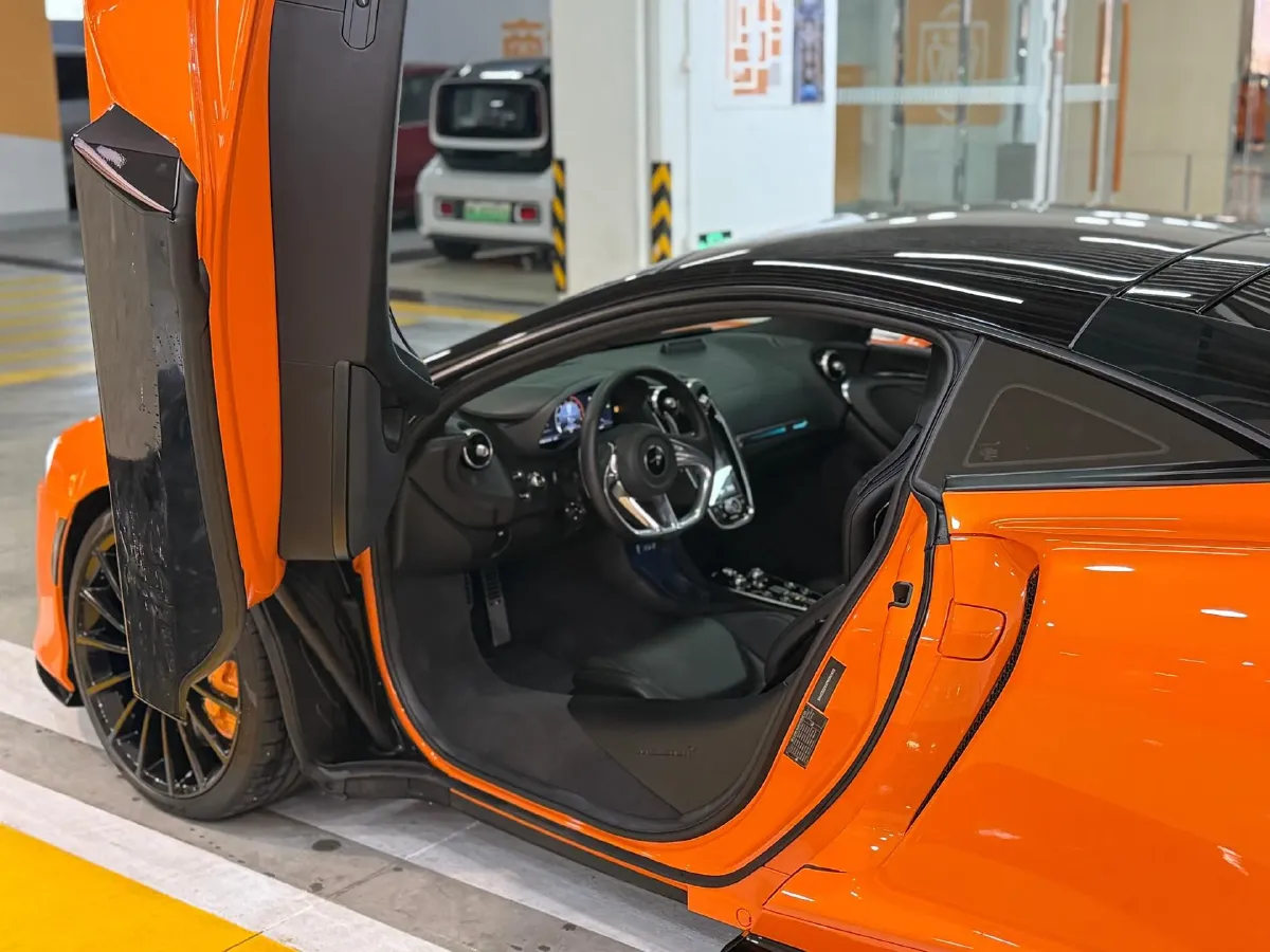 2023 McLaren GT 4.0T 620HP V8 7DCT,autocango,china used car exporter,china ev exporter,chinese used car exporter,chinese used ev exporter