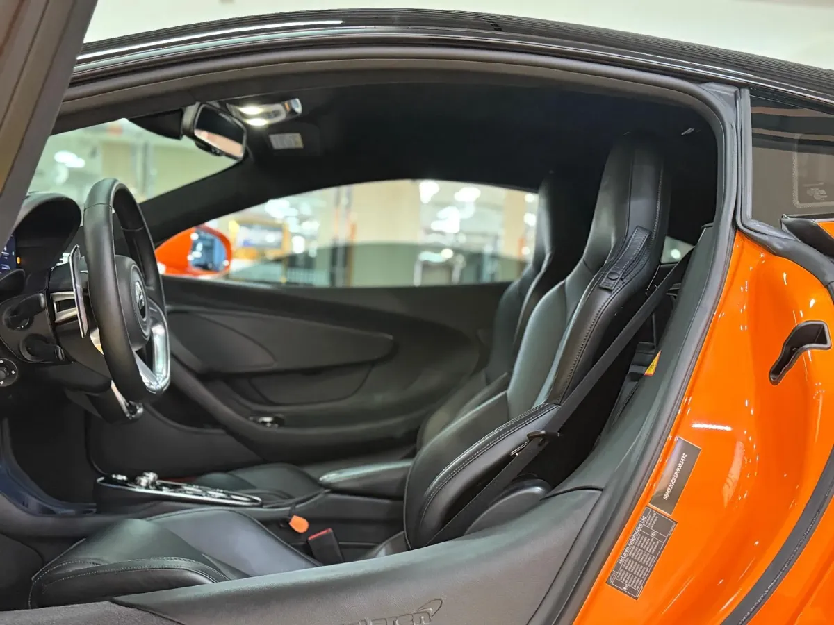 2023 McLaren GT 4.0T 620HP V8 7DCT,autocango,china used car exporter,china ev exporter,chinese used car exporter,chinese used ev exporter