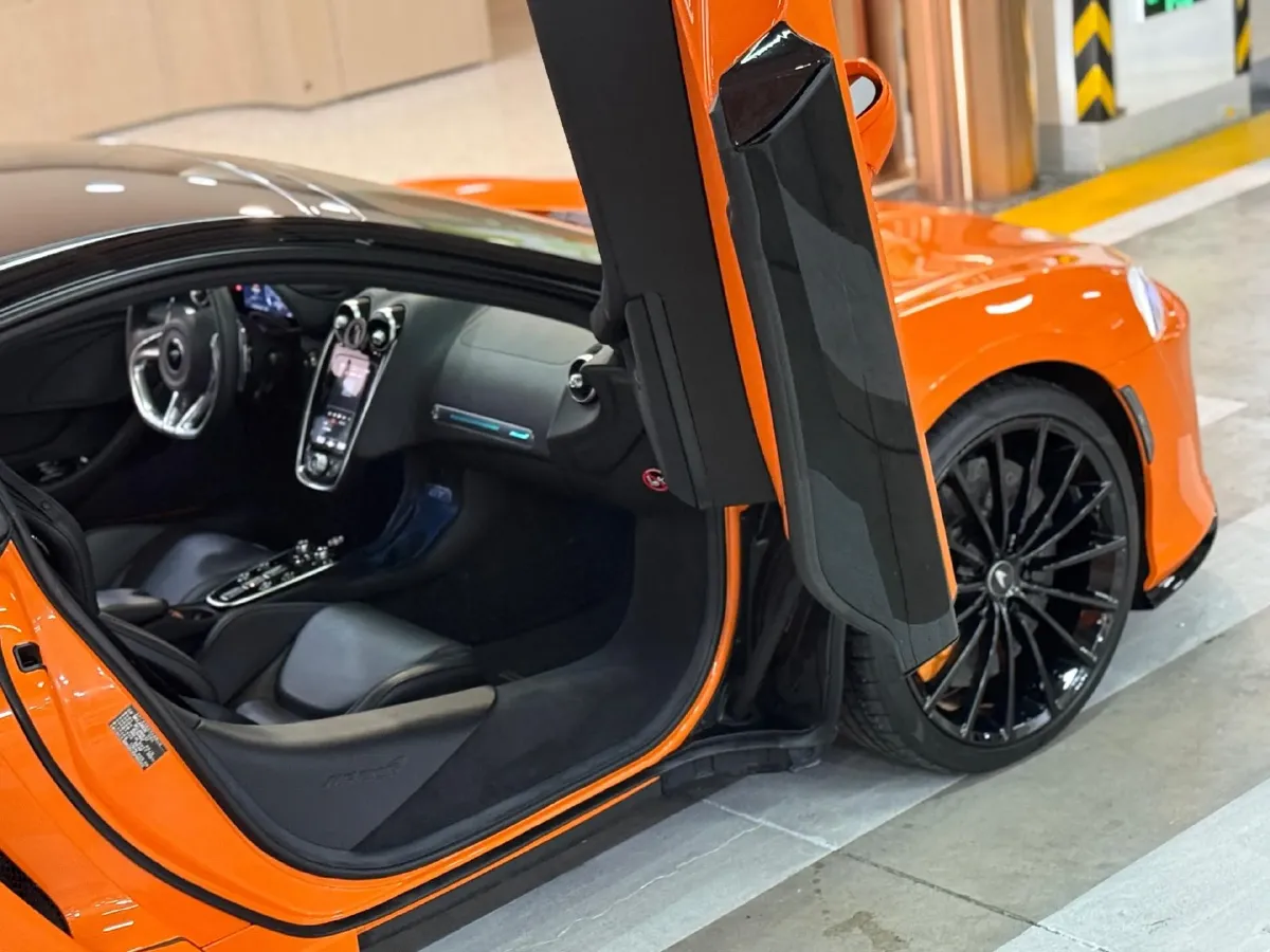 2023 McLaren GT 4.0T 620HP V8 7DCT,autocango,china used car exporter,china ev exporter,chinese used car exporter,chinese used ev exporter