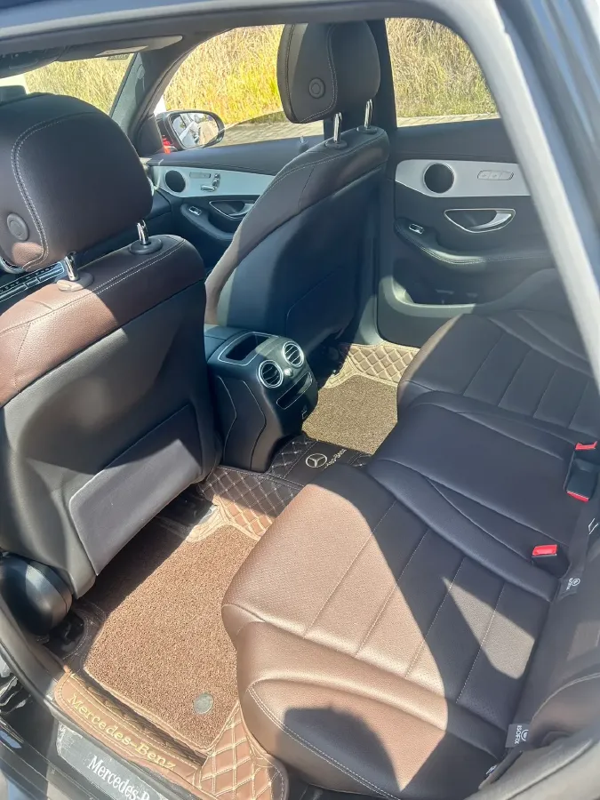 2022 Mercedes-Benz GLC Class 2.0T 197HP L4 9AT,autocango,china used car exporter,china ev exporter,chinese used car exporter,chinese used ev exporter