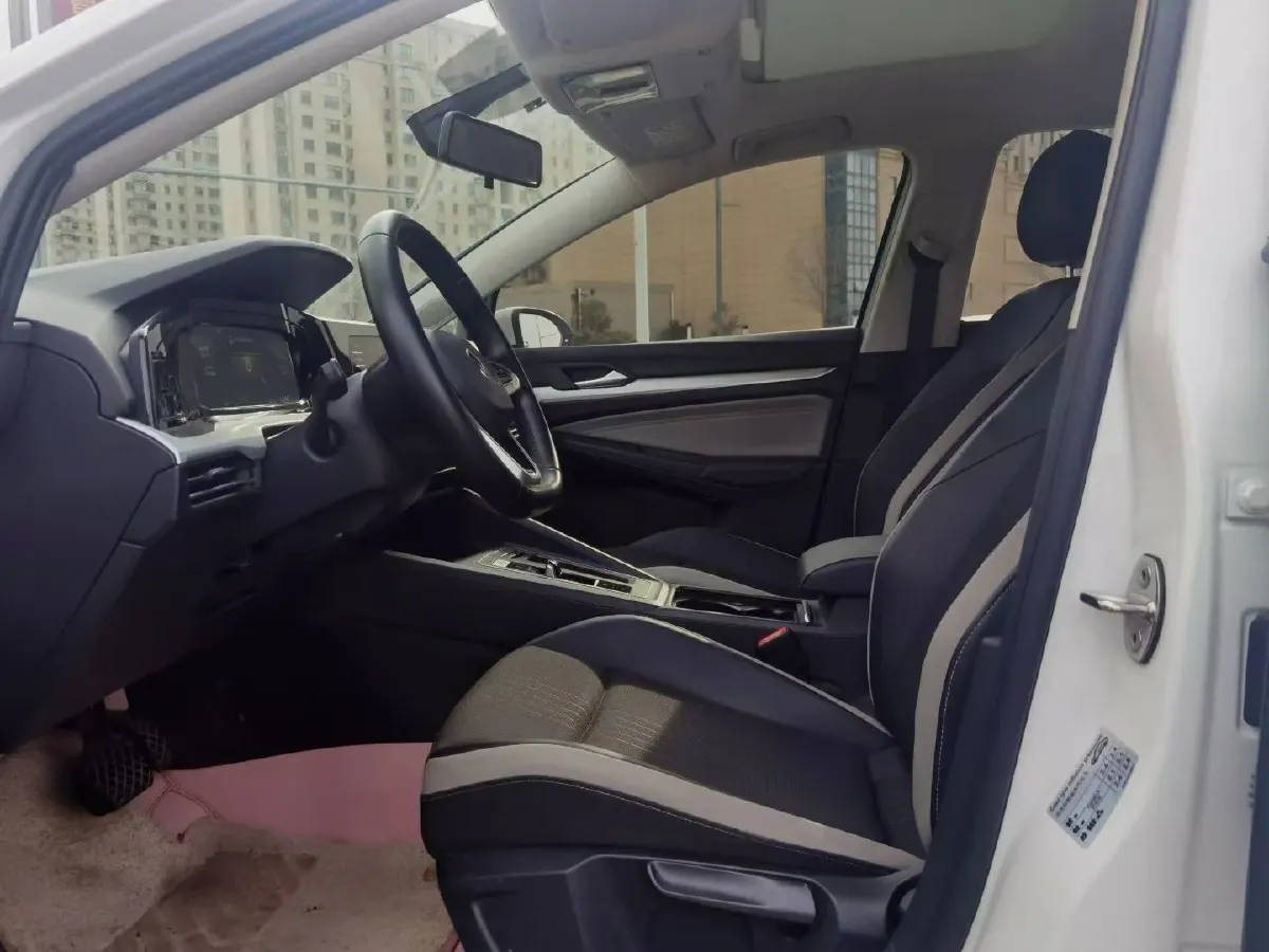 2021 Volkswagen Golf 1.4T 150HP L4 7DCT,autocango,china used car exporter,china ev exporter,chinese used car exporter,chinese used ev exporter