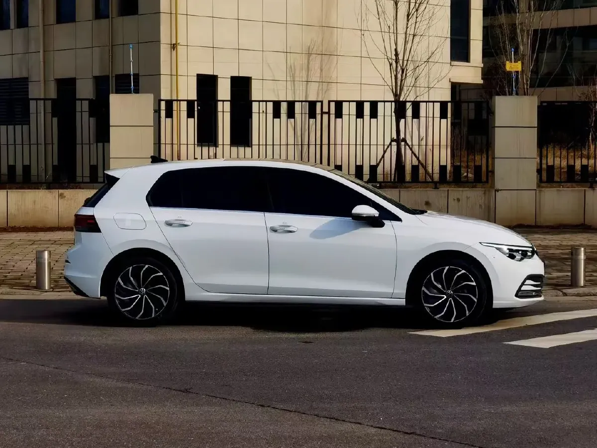 2021 Volkswagen Golf 1.4T 150HP L4 7DCT,autocango,china used car exporter,china ev exporter,chinese used car exporter,chinese used ev exporter