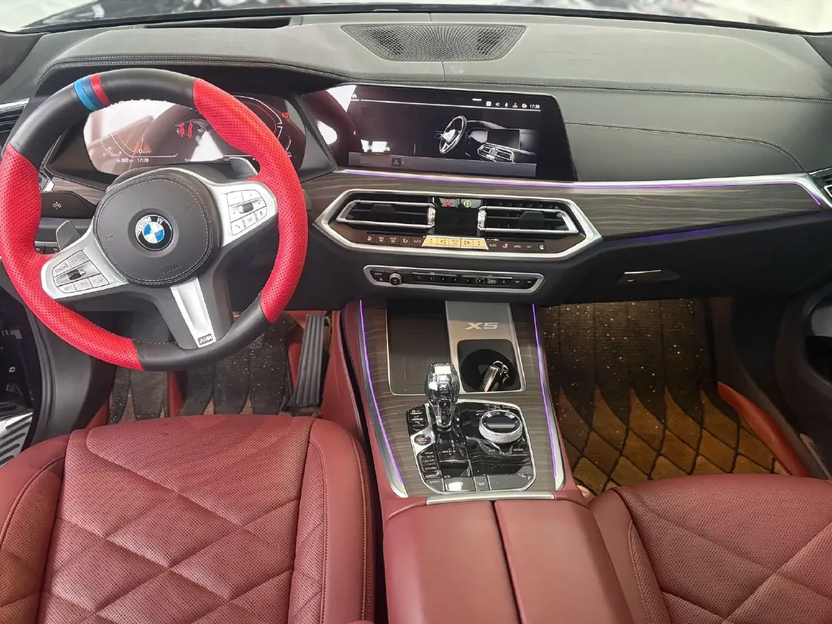 2022 BMW X5 3.0T 333HP L6 8AT,autocango,china used car exporter,china ev exporter,chinese used car exporter,chinese used ev exporter