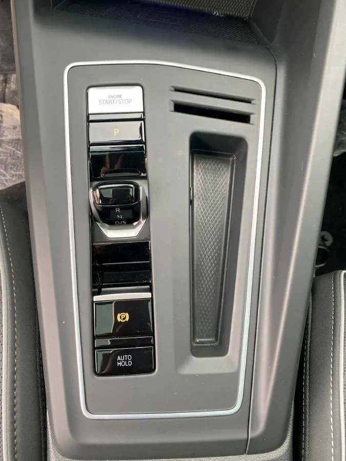 2021 Volkswagen Golf 1.4T 150HP L4 7DCT,autocango,china used car exporter,china ev exporter,chinese used car exporter,chinese used ev exporter