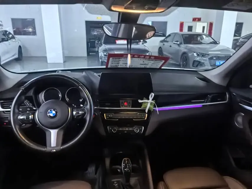 2022 BMW X1 2.0T 192HP L4 7DCT,autocango,china used car exporter,china ev exporter,chinese used car exporter,chinese used ev exporter