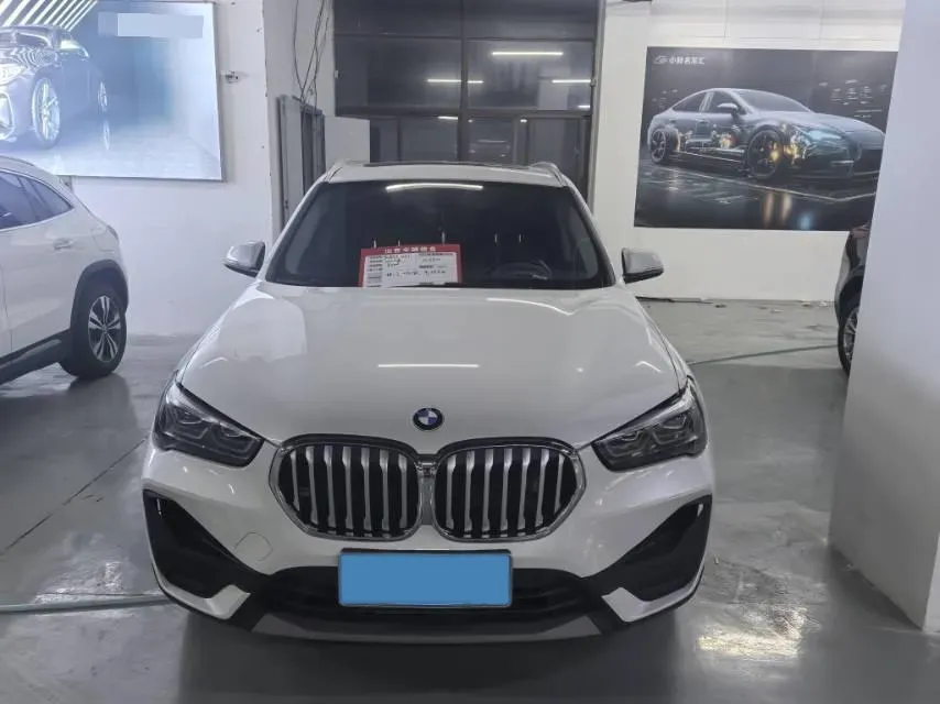 2022 BMW X1 2.0T 192HP L4 7DCT,autocango,china used car exporter,china ev exporter,chinese used car exporter,chinese used ev exporter