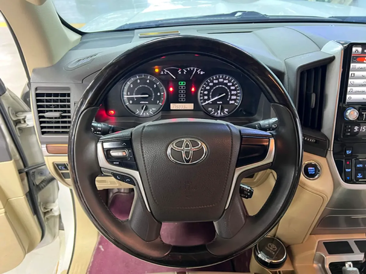 2015 Toyota Land Cruiser 4.0L 275HP V6 5AT,autocango,china used car exporter,china ev exporter,chinese used car exporter,chinese used ev exporter