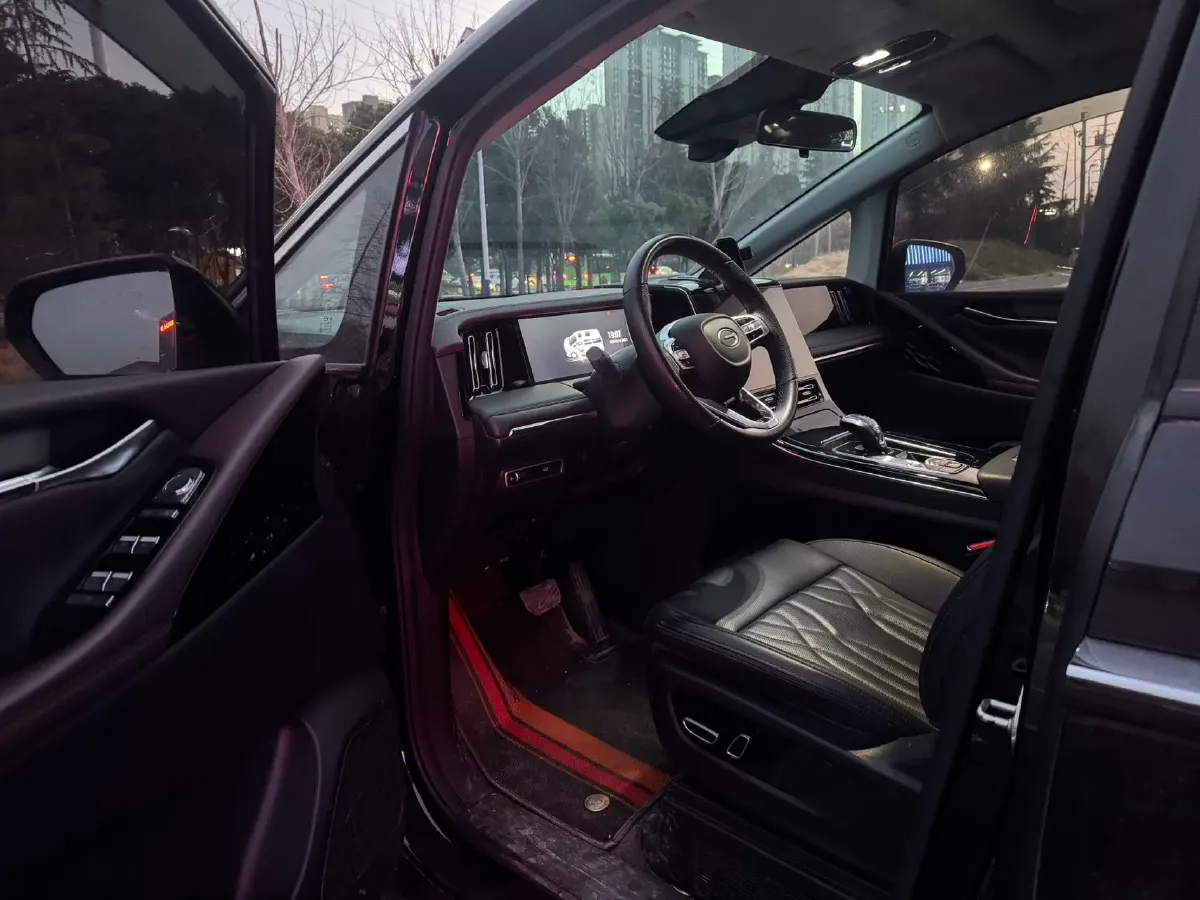 2024 GAC Trumpchi M8 2.0T 252HP L4 8AT,autocango,china used car exporter,china ev exporter,chinese used car exporter,chinese used ev exporter