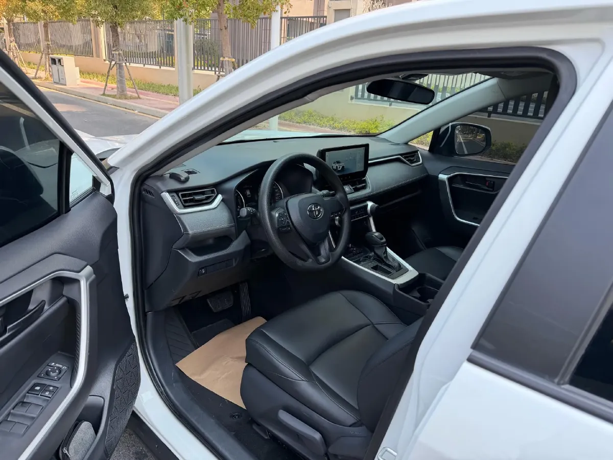 2024 Toyota Wildlander 2.0L 171HP L4 CVT,autocango,china used car exporter,china ev exporter,chinese used car exporter,chinese used ev exporter