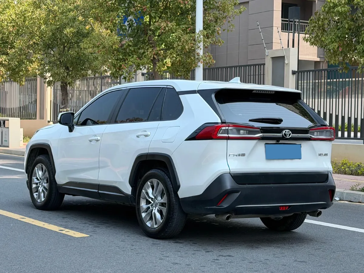 2024 Toyota Wildlander 2.0L 171HP L4 CVT,autocango,china used car exporter,china ev exporter,chinese used car exporter,chinese used ev exporter