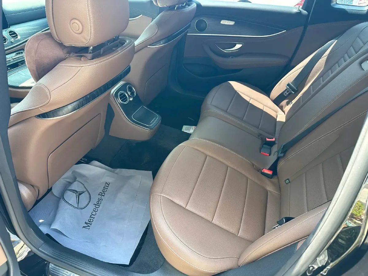 2023 Mercedes-Benz E Class 2.0T 258HP L4 9AT,autocango,china used car exporter,china ev exporter,chinese used car exporter,chinese used ev exporter