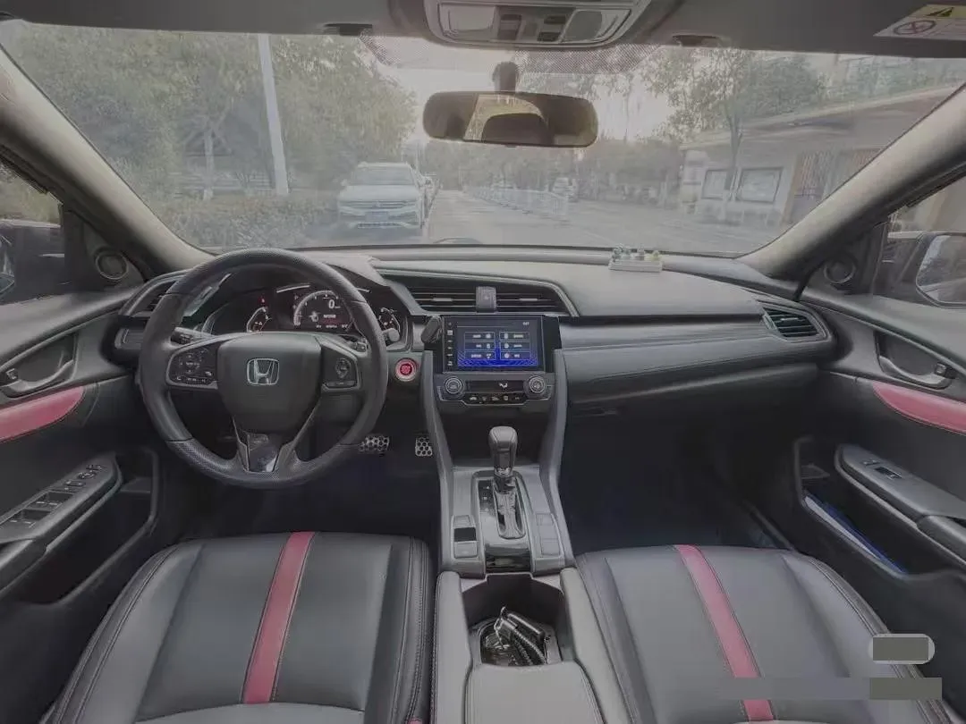 2021 Honda Civic 1.5T 177HP L4 CVT,autocango,china used car exporter,china ev exporter,chinese used car exporter,chinese used ev exporter