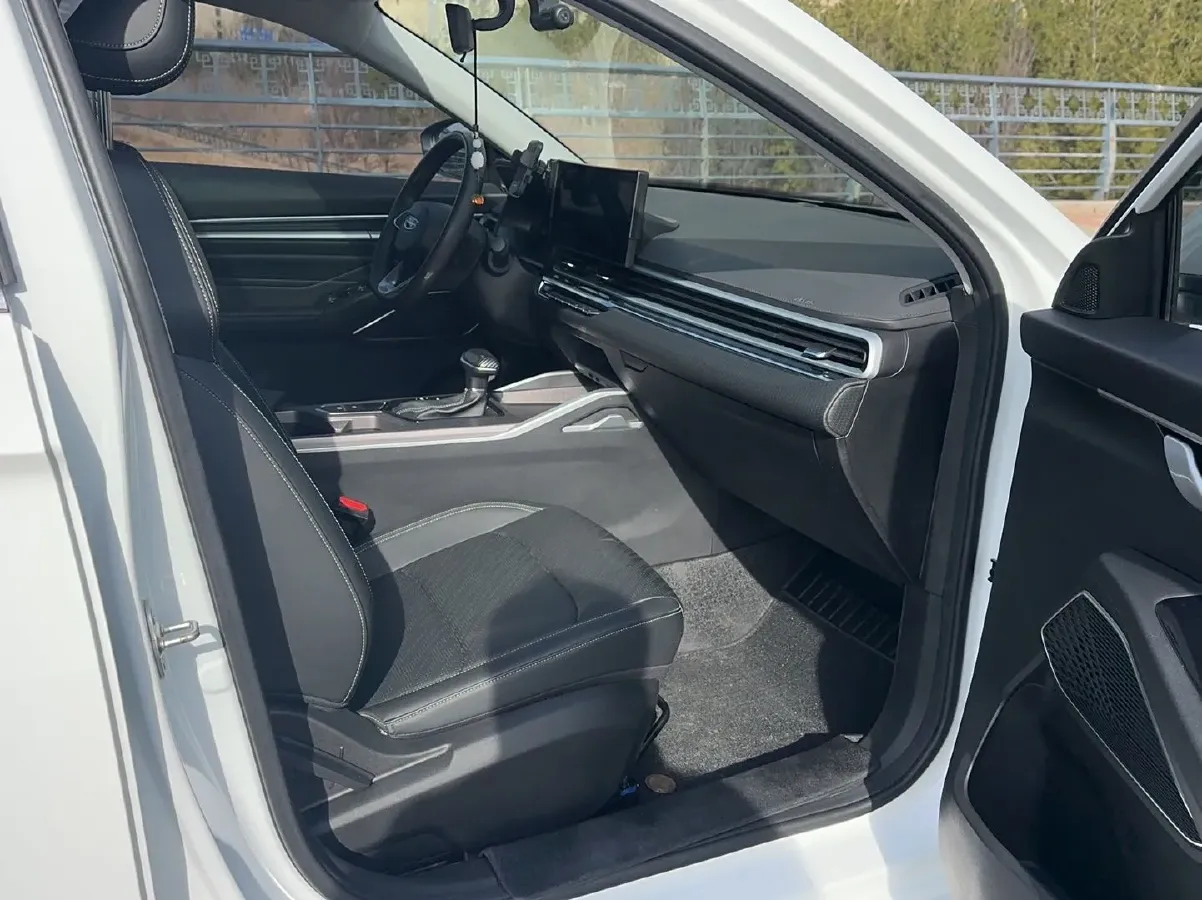 2023 Geely Emgrand 1.5L 127HP L4 CVT,autocango,china used car exporter,china ev exporter,chinese used car exporter,chinese used ev exporter