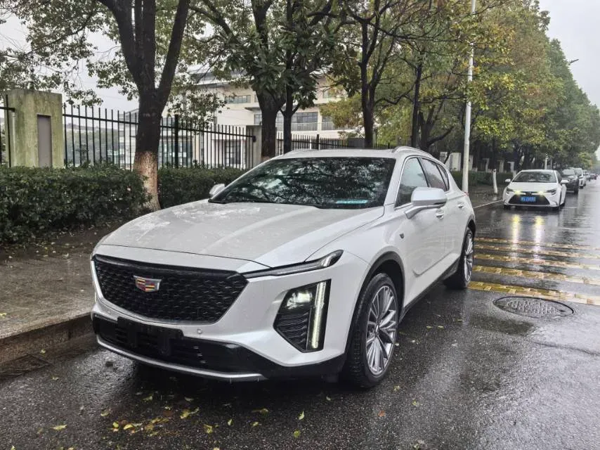 2023 Cadillac GT4 1.5T 211HP L4 9AT,autocango,china used car exporter,china ev exporter,chinese used car exporter,chinese used ev exporter