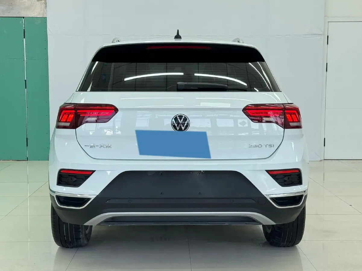 2021 Volkswagen T-Roc 1.4T 150HP L4 7DCT,autocango,china used car exporter,china ev exporter,chinese used car exporter,chinese used ev exporter