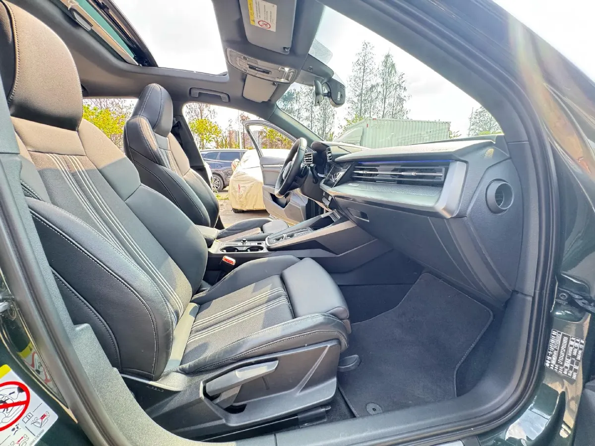 2023 Audi A3 1.4T 150HP L4 7DCT,autocango,china used car exporter,china ev exporter,chinese used car exporter,chinese used ev exporter