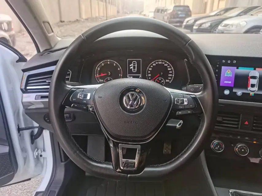 2019 Bestune T77 1.2T 143HP L4 7DCT,autocango,china used car exporter,china ev exporter,chinese used car exporter,chinese used ev exporter