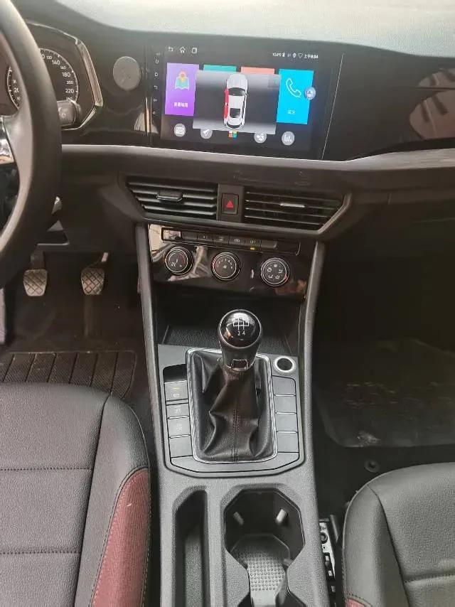 2019 Bestune T77 1.2T 143HP L4 7DCT,autocango,china used car exporter,china ev exporter,chinese used car exporter,chinese used ev exporter