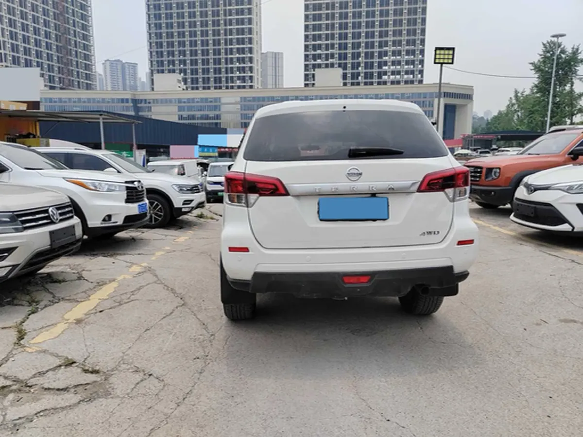 2020 Nissan Terra 2.5L 193HP L4 7AT,autocango,china used car exporter,china ev exporter,chinese used car exporter,chinese used ev exporter