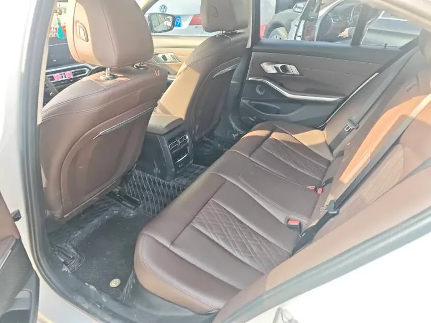 2023 BMW 3 Series 2.0T 184HP L4 8AT,autocango,china used car exporter,china ev exporter,chinese used car exporter,chinese used ev exporter