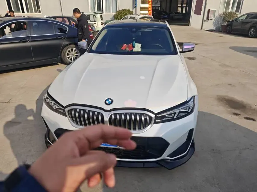 2023 BMW 3 Series 2.0T 184HP L4 8AT,autocango,china used car exporter,china ev exporter,chinese used car exporter,chinese used ev exporter