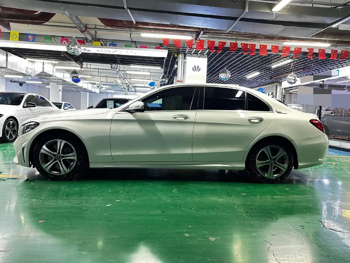 2021 Mercedes-Benz C Class 1.5T 184HP L4 9AT,autocango,china used car exporter,china ev exporter,chinese used car exporter,chinese used ev exporter
