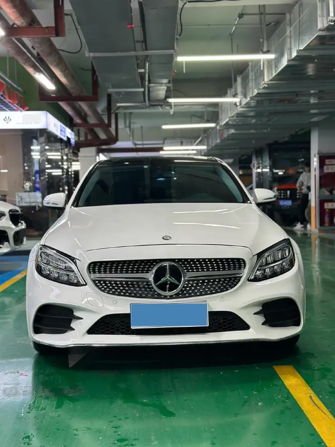 2021 Mercedes-Benz C Class 1.5T 184HP L4 9AT,autocango,china used car exporter,china ev exporter,chinese used car exporter,chinese used ev exporter