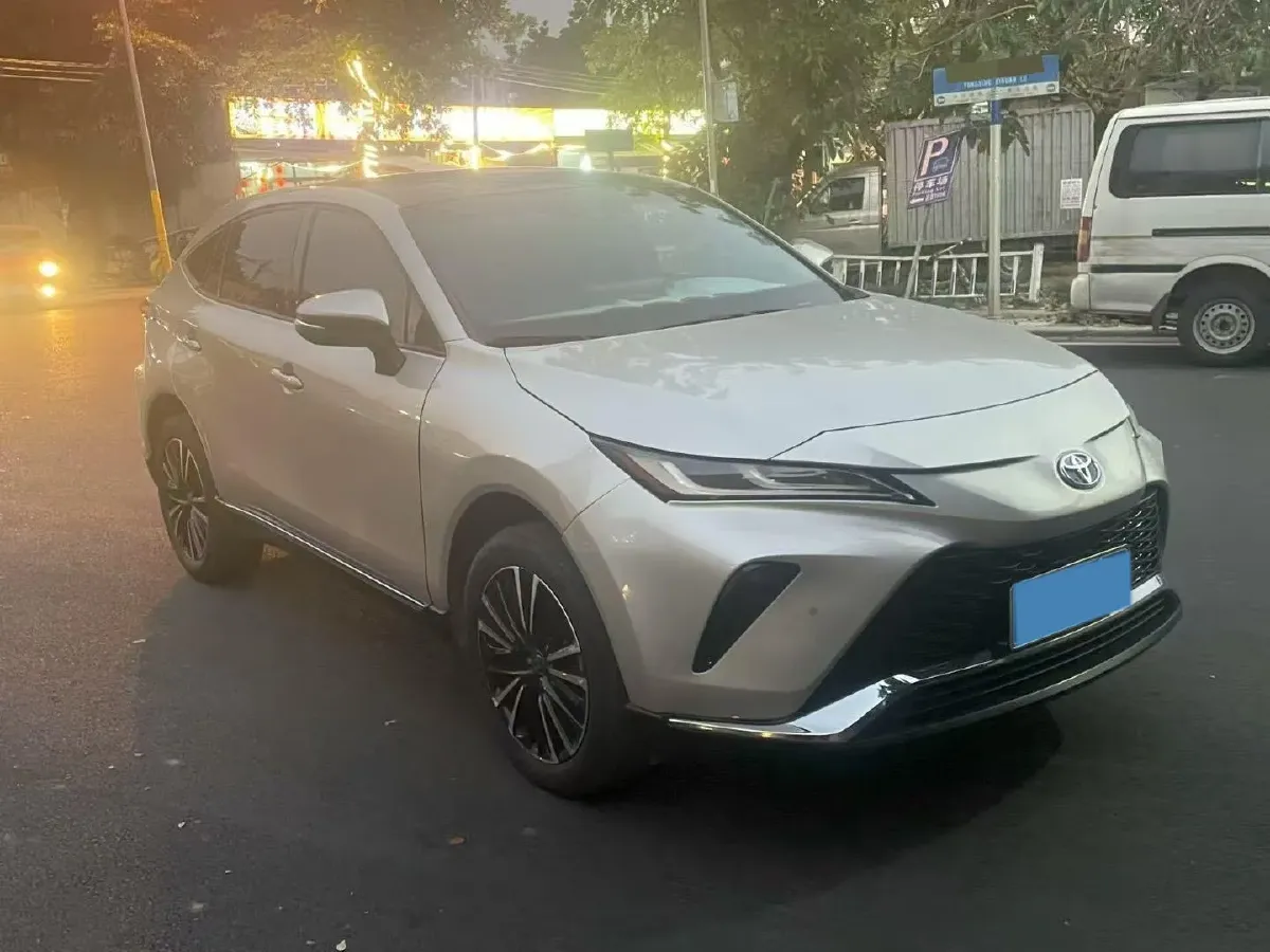 2022 Toyota Venza 2.5L 178HP L4 E-CVT Hybrid,autocango,china used car exporter,china ev exporter,chinese used car exporter,chinese used ev exporter