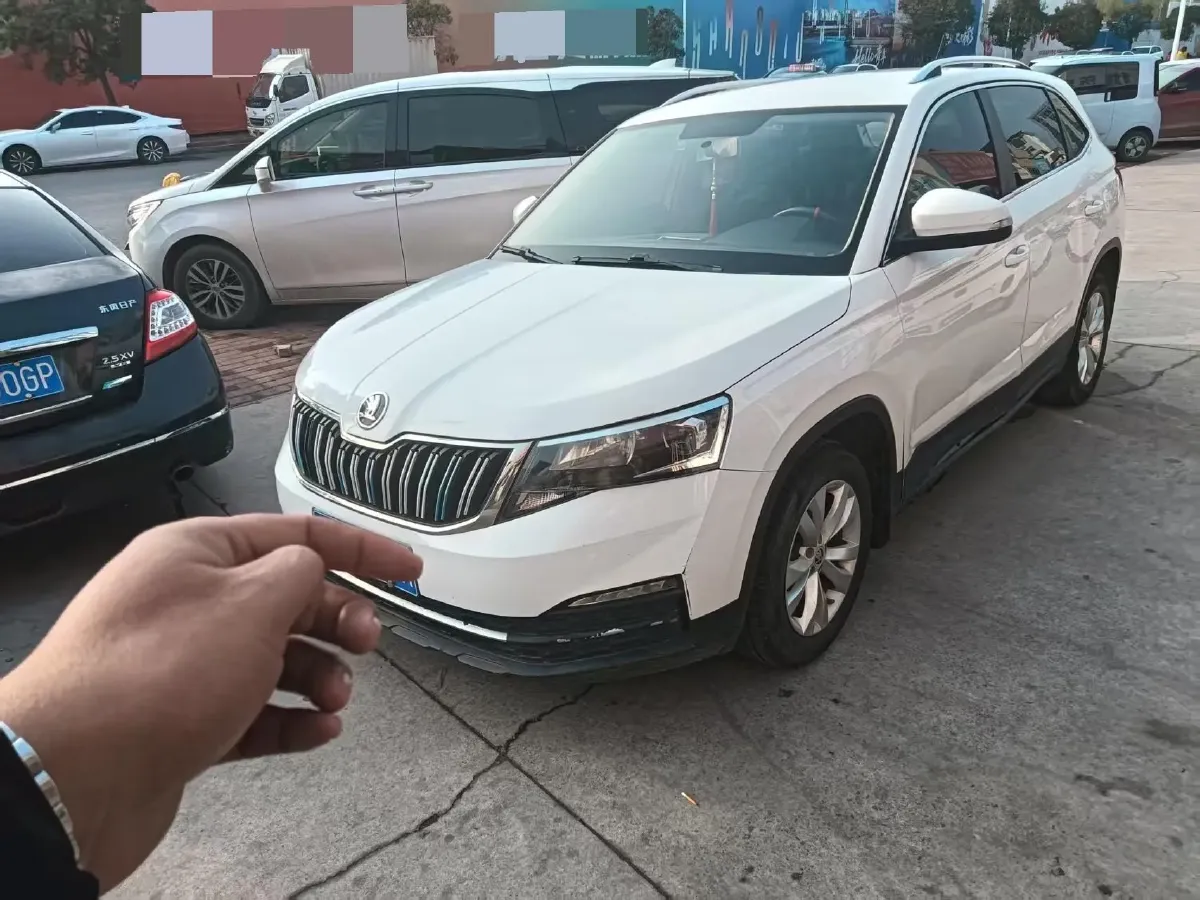 2018 Buick Excelle 1.0T 125HP L3 6MT,autocango,china used car exporter,china ev exporter,chinese used car exporter,chinese used ev exporter