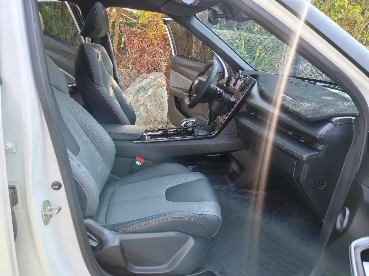 2023 Nissan Sylphy 1.6L 135HP L4 CVT,autocango,china used car exporter,china ev exporter,chinese used car exporter,chinese used ev exporter