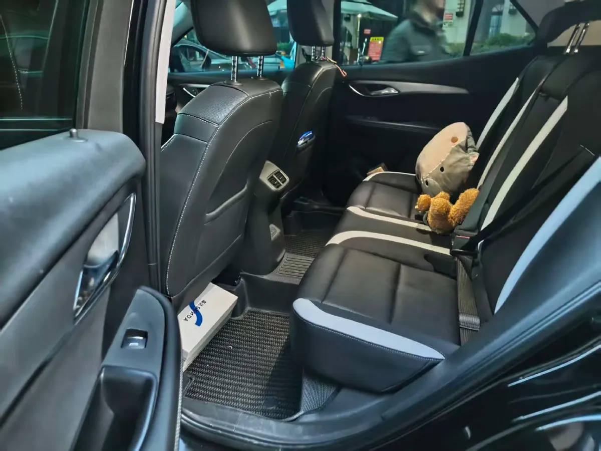 2024 Buick EnvisionS 2.0T 237HP L4 9AT,autocango,china used car exporter,china ev exporter,chinese used car exporter,chinese used ev exporter