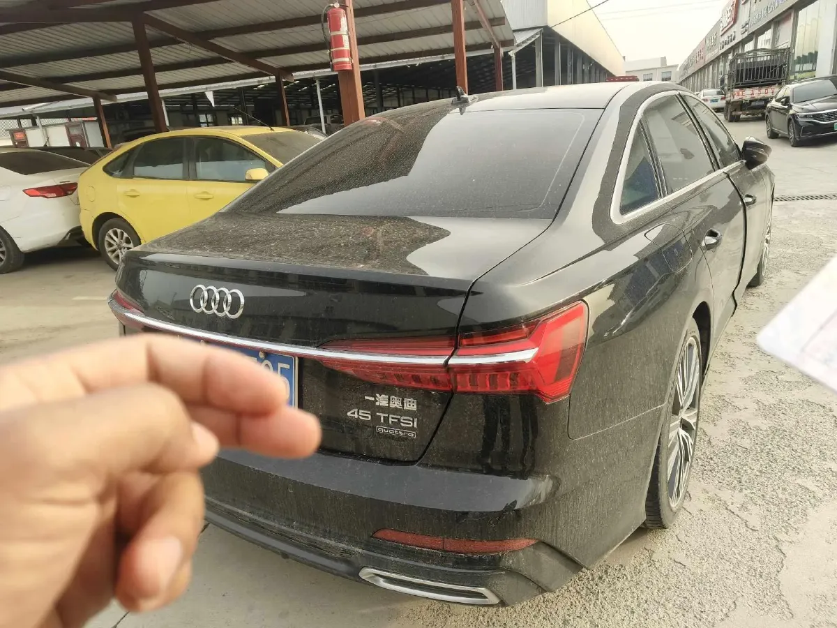 2019 Mercedes-Benz E Class 1.5T 184HP L4 9AT,autocango,china used car exporter,china ev exporter,chinese used car exporter,chinese used ev exporter