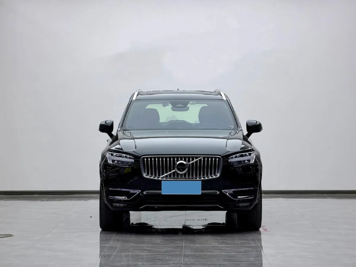 2023 Volvo XC90 2.0T 299HP L4 8AT,autocango,china used car exporter,china ev exporter,chinese used car exporter,chinese used ev exporter