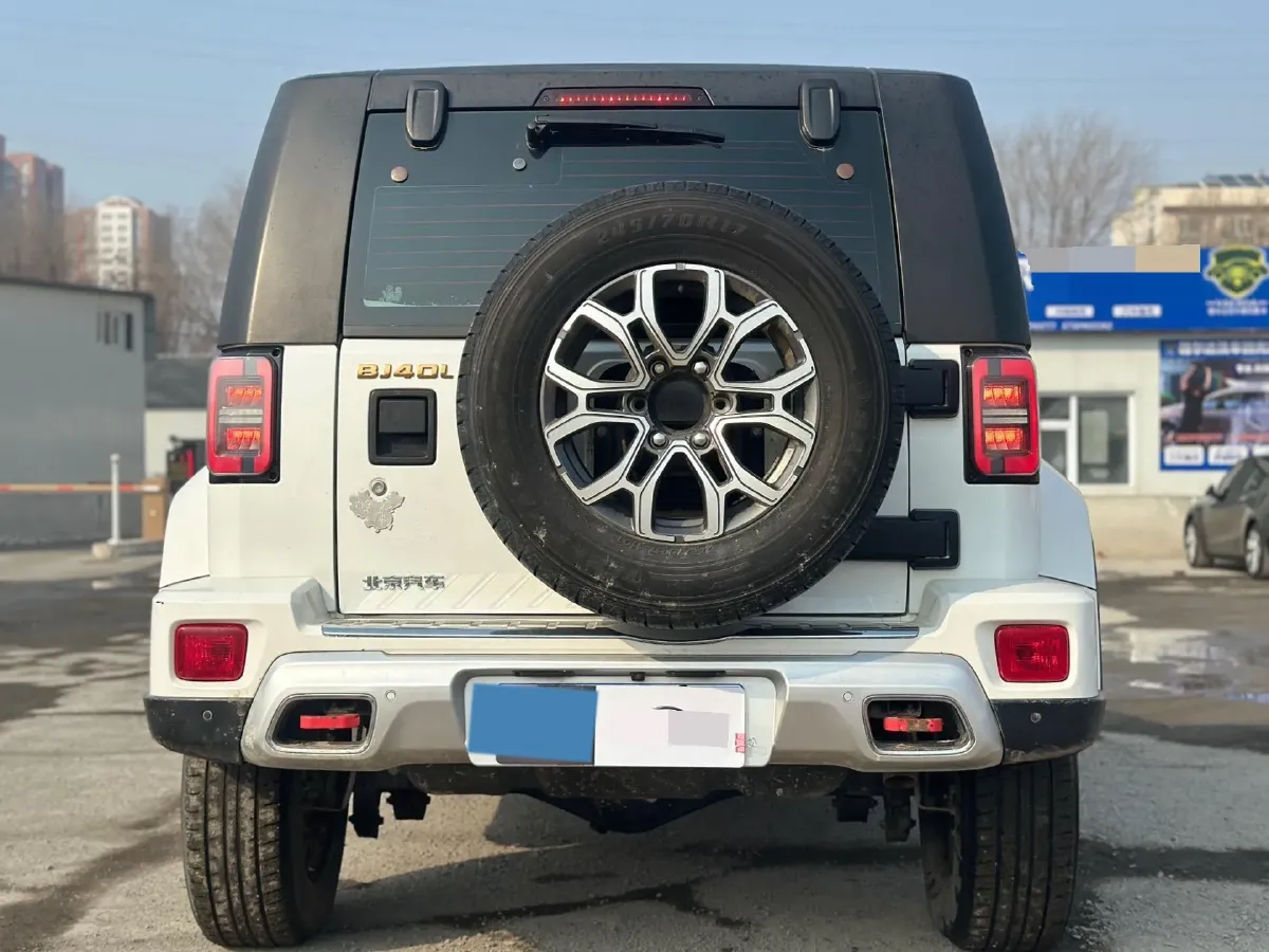 2019 Beijing BJ40 2.3T 231HP L4 6AT,autocango,china used car exporter,china ev exporter,chinese used car exporter,chinese used ev exporter