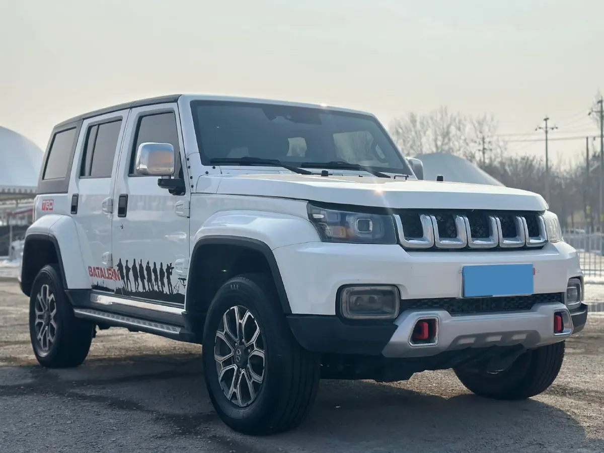 2019 Beijing BJ40 2.3T 231HP L4 6AT,autocango,china used car exporter,china ev exporter,chinese used car exporter,chinese used ev exporter