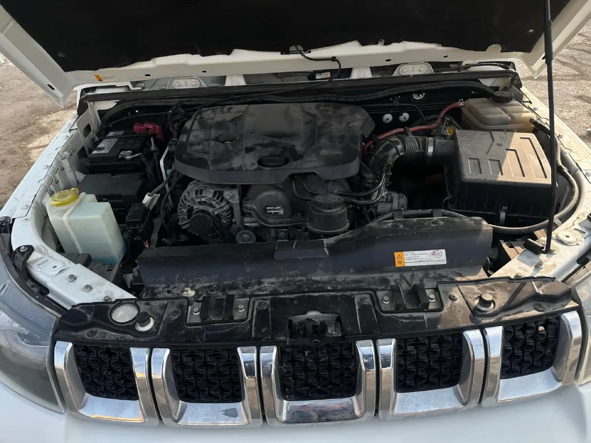 2019 Beijing BJ40 2.3T 231HP L4 6AT,autocango,china used car exporter,china ev exporter,chinese used car exporter,chinese used ev exporter