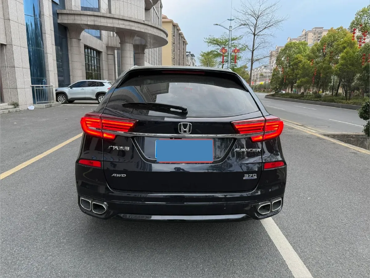2023 Honda Avancier 2.0T 261HP L4 9AT,autocango,china used car exporter,china ev exporter,chinese used car exporter,chinese used ev exporter