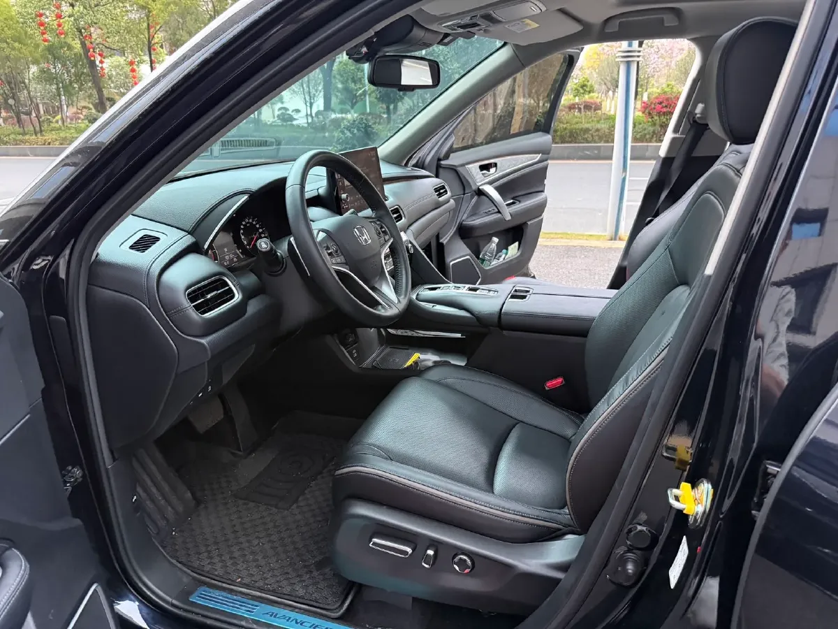 2023 Honda Avancier 2.0T 261HP L4 9AT,autocango,china used car exporter,china ev exporter,chinese used car exporter,chinese used ev exporter