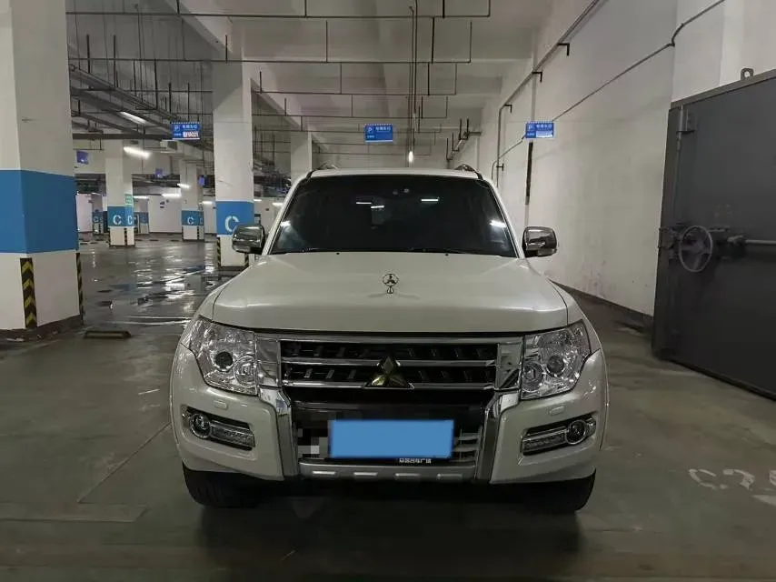 2017 Honda Jade 1.8L 141HP L4 5AT,autocango,china used car exporter,china ev exporter,chinese used car exporter,chinese used ev exporter