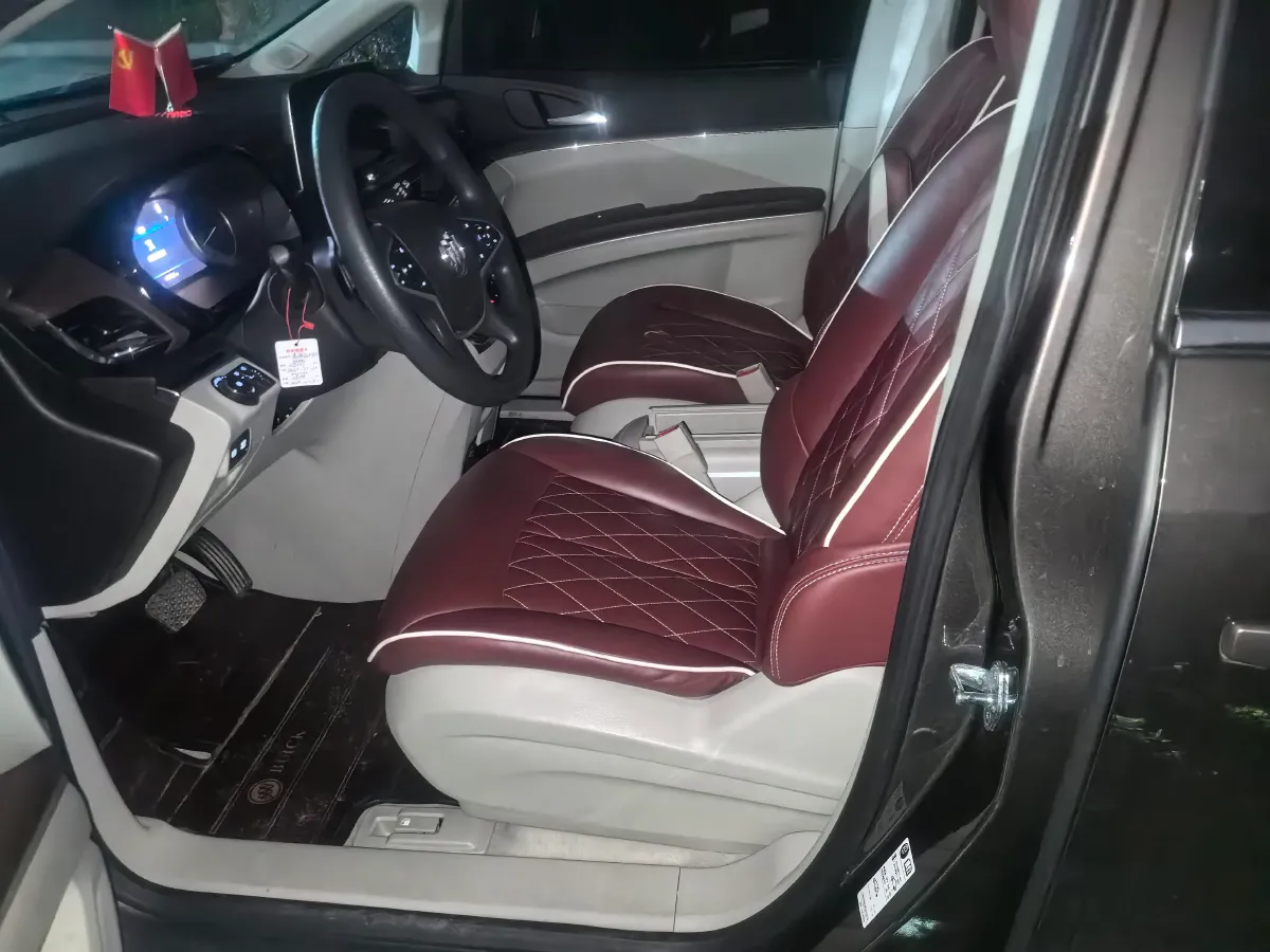 2023 Buick GL8 2.0T 237HP L4 9AT,autocango,china used car exporter,china ev exporter,chinese used car exporter,chinese used ev exporter