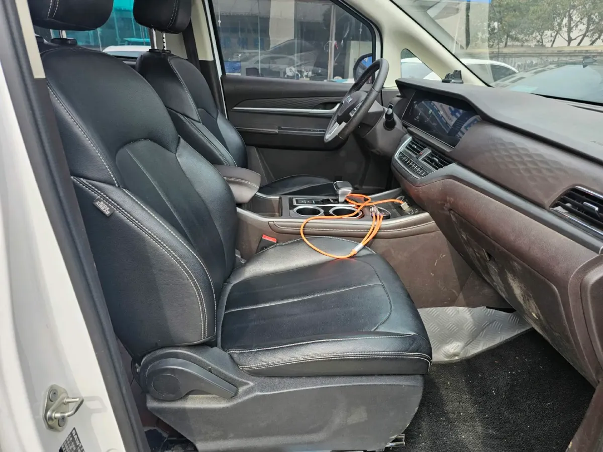 2025 BAW RuiSheng Trump M7 2.0L 144HP L4 8AT,autocango,china used car exporter,china ev exporter,chinese used car exporter,chinese used ev exporter