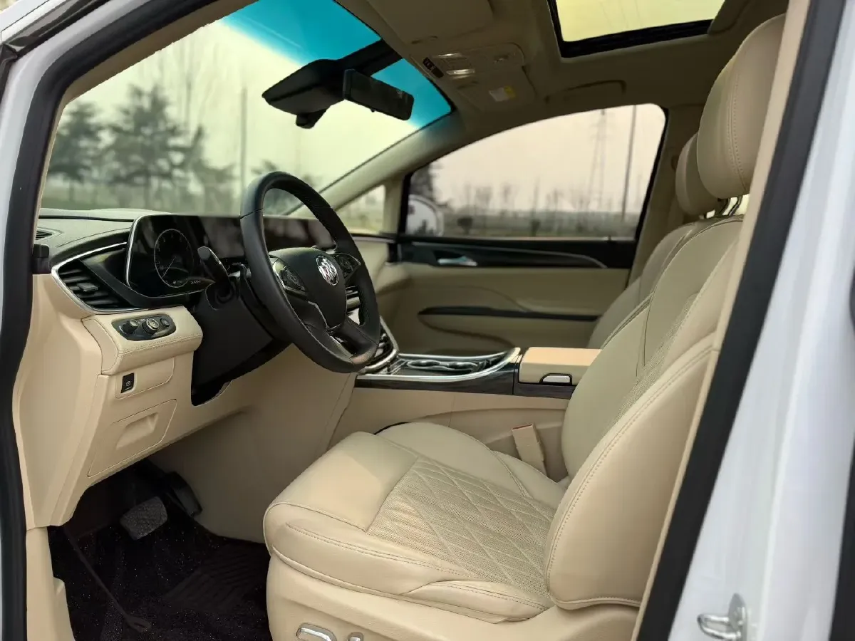 2022 Buick GL8 2.0T 237HP L4 9AT,autocango,china used car exporter,china ev exporter,chinese used car exporter,chinese used ev exporter