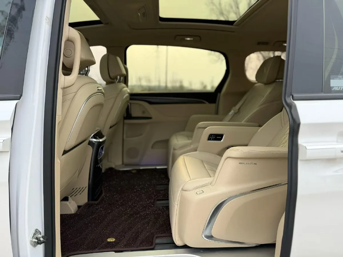 2022 Buick GL8 2.0T 237HP L4 9AT,autocango,china used car exporter,china ev exporter,chinese used car exporter,chinese used ev exporter