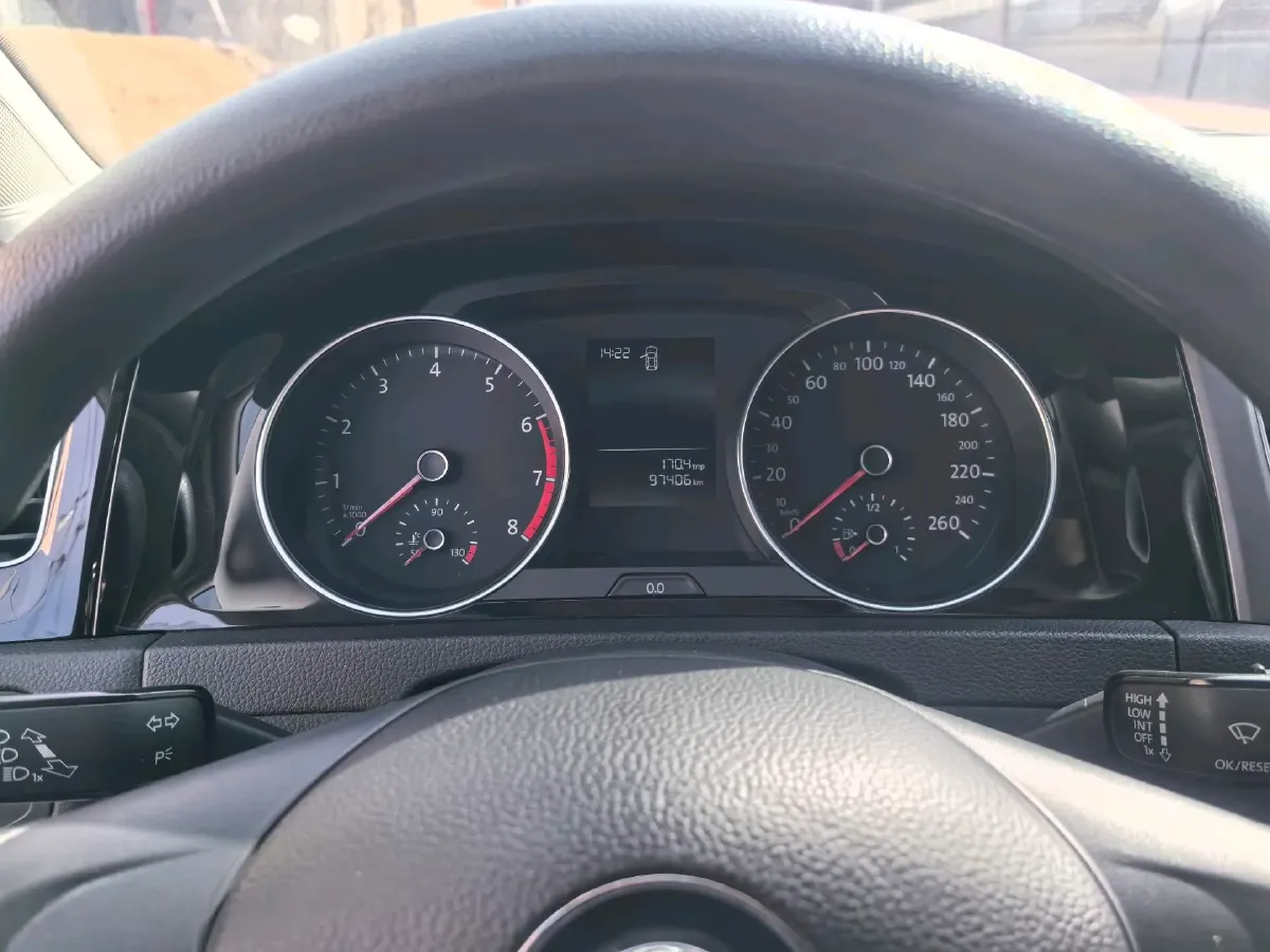 2018 Volkswagen Golf 1.6L 110HP L4 6AT,autocango,china used car exporter,china ev exporter,chinese used car exporter,chinese used ev exporter