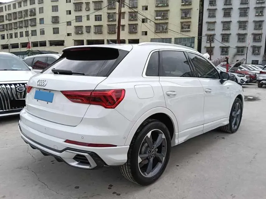 2023 Audi Q3 1.5T 160HP L4 7DCT,autocango,china used car exporter,china ev exporter,chinese used car exporter,chinese used ev exporter